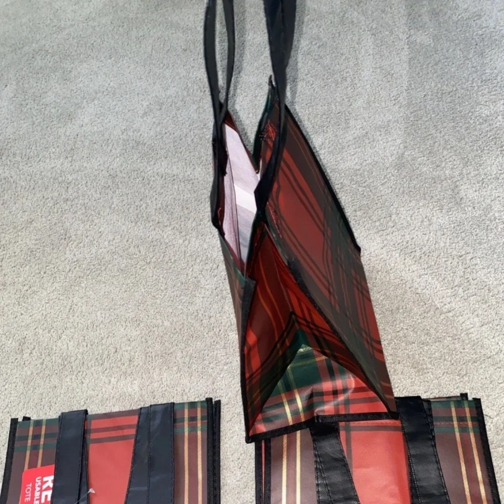 Reusable Tartan‎ Plaid Holiday Gift Bags Lot Of 3 New